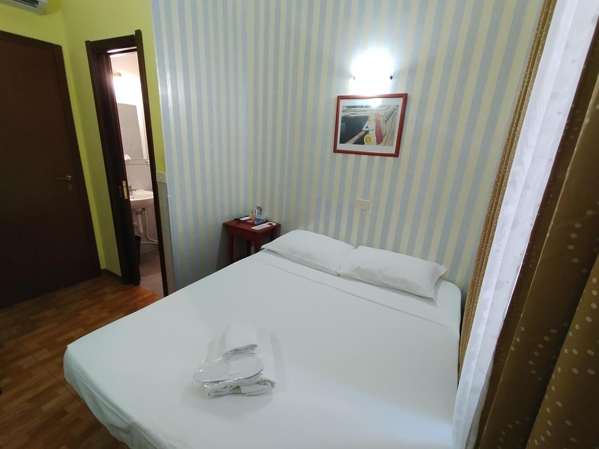 Booking Inn Settembre 95 Rome Room photo
